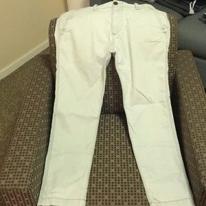 Chinos